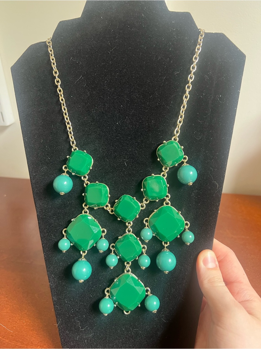 Source Unknown Emerald Green Statement Bib Necklace